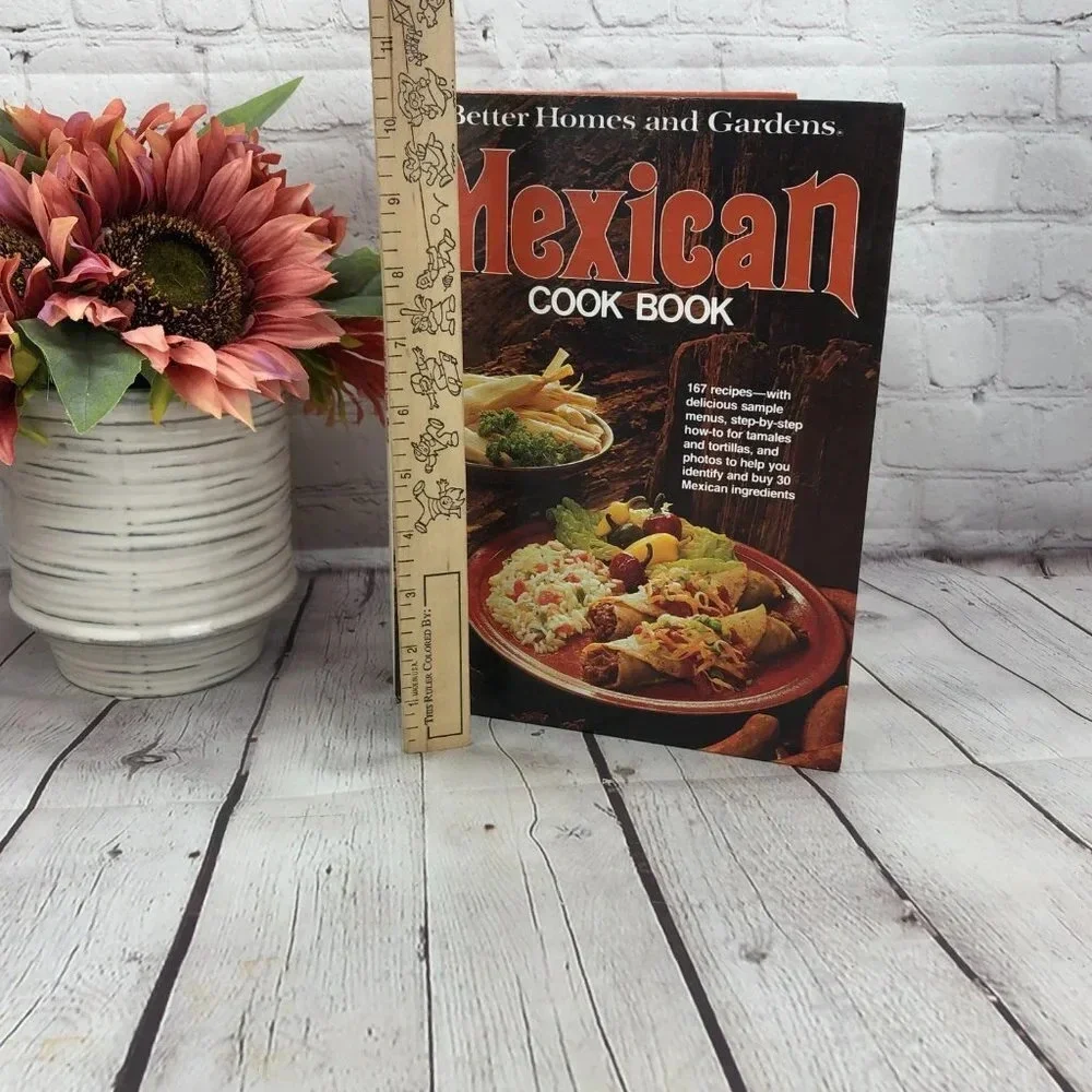 Vintage better homes & gardens Mexican cook book 1977